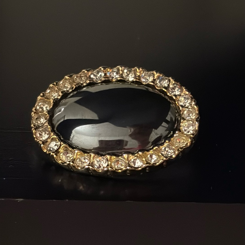 Onyx and crystal Vintage brooch